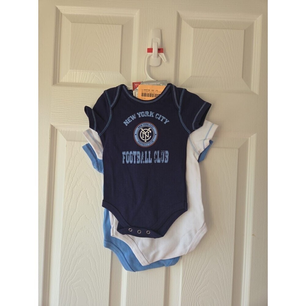 MLS Soccer Baby Sports New York City Football Club 3-6M, 18M 3pc Bodysuit NWT - Picture 7 of 8